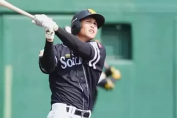 侍J粉砕、鷹23歳が「バケモンすぎる」　通算2HRとは思えぬ一発「柳田そっくり」