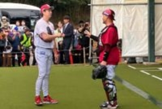 楽天の前田健太、ブルペン一番乗りで「18球」　キャンプ初日に報道陣50人…三木監督も熱視線