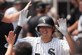 村上宗隆が「球団を変えた」　MLB公式が称えた影響力…“弱小球団”を蘇らせた4つの要素
