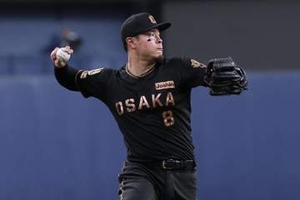 「メジャーやんこんなん」　佐藤輝明の異能に脱帽…“マチャド級”の衝撃美技「エグすぎる」