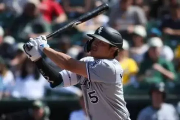 村上宗隆が2戦連発も…再燃した“放出説”　現地ファン悲痛「期限までにトレードされる」