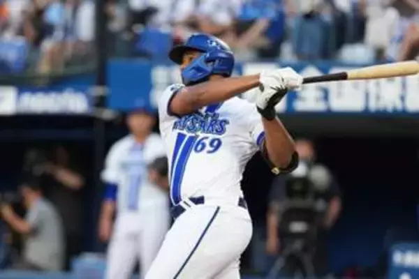 DeNA新助っ人が「マジでバケモン」　甲子園“絶望”の爆速弾…15戦4HR、OPS.998の衝撃