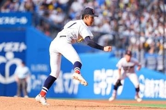 9回2死から「157→156→157→155→155」　横浜エースに野球ファン衝撃「化け物すぎる」