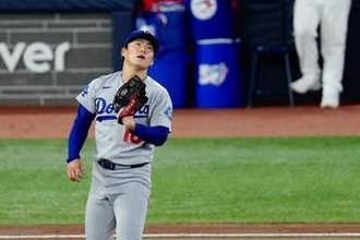 2勝目の山本由伸「ベシアに助けられた」　ピンチの火消しに感謝…岡本との対戦は「すごく嬉しい」