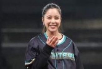 “お馴染み”美女アスリートに喝采　「悔しいです」も晴れやか…ゆるふわ投球にほっこり