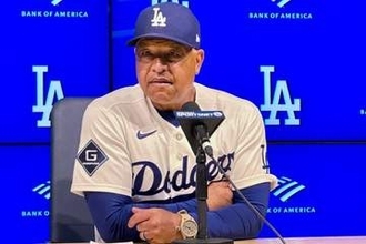 ロバーツ監督、佐々木朗希を絶賛「申し分ない登板」「持ち球の質は本当に良かった」