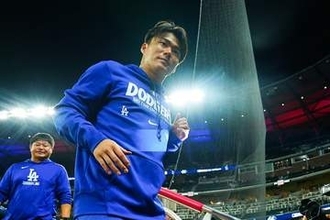 突如“現れた”「山本由伸」　あまりに異例な対応…粋な一枚に反響「胸熱」