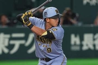 阪神・立石正広がプロ初アーチ　東京ドーム騒然…“ドラ1対決”制す、衝撃の逆方向弾