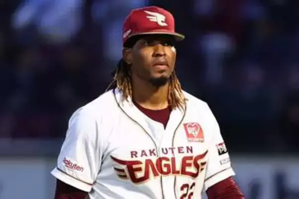 楽天に故障者続出…緊急交代のウレーニャ＆浅村は「張り」　好調の佐藤は試合前に抹消、球団発表