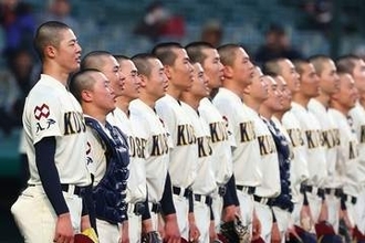 青森の名門を支えた約300万円　甲子園まで19時間のバス移動…SNSで広がった支援の輪