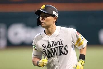 鷹・中村晃が今季限りで現役引退…7月に異例の決断　通算1520安打も19年目は打率.129、球団発表