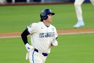 大谷翔平が「容赦ない」　9点猛攻を呼ぶ豪快弾…ファンため息も「トラウトと同じチームにいて」