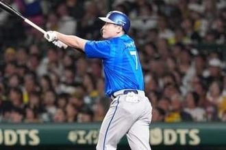 DeNA3連勝、日本S進出王手　CS史上初の3戦連続完封勝ち…27イニング連続無失点、牧が2戦連発