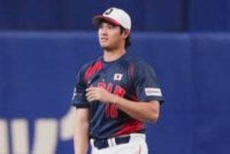 大谷翔平が帽子取り挨拶→ガッチリ握手に「マジ感動」　虎党虜にした合流後の行動