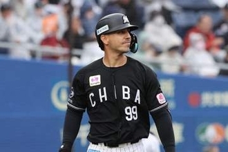 ロッテ特別ユニが「攻めたデザイン」　恒例企画で特別夏仕様…“未来系”が「待ちきれない」