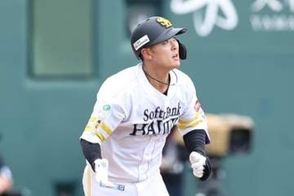 鷹・石塚綜一郎が取材対応　顔面死球から10日…マチャドからDMで謝罪「恨むとか絶対ない」
