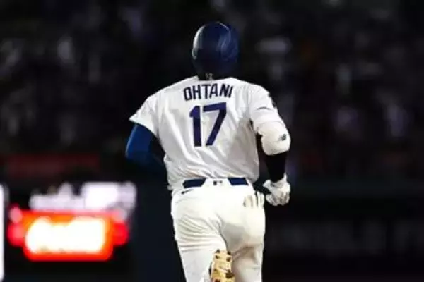 大谷翔平、7号直後に珍しい行動　同僚の祝福に笑顔…米メディア発見「合図を送った」