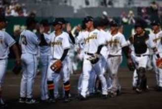 「こんなんあったんや」阪神“幻のユニ”が復刻　蘇る伝説＆進化に大興奮「かっこよすぎる！」