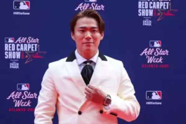 山本由伸が手にした“栄誉”　スターに仲間入り…世界的雑誌のベストドレッサーに選出