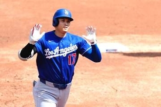 ド軍が13得点大勝　大谷翔平は待望の1号を含む2安打4打点…5HR16安打で打線復活