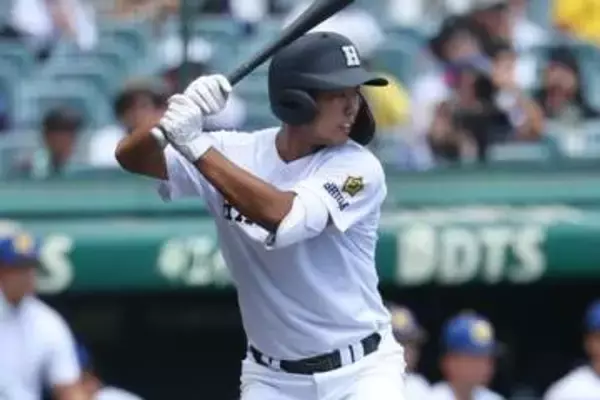 「まさか甲子園で…」　NHK中継でも話題…視聴者驚く“爆音”　世界でバズる応援「センスある」