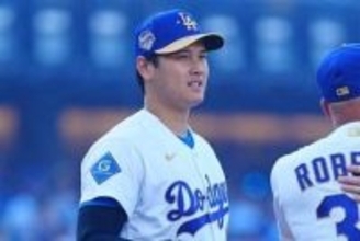 ド軍ナインに優勝リング贈呈　大量のダイヤ…今季も超豪華仕様、大谷翔平も笑顔