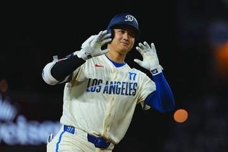 大谷翔平、試合終了後12分で“超速帰宅”　第2子誕生発表からスタメン復帰→9回に16号