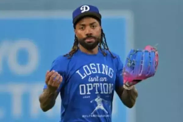 ド軍を救った“救世主”が開幕待たず戦力外　宿敵の非情通告にファン同情「何してくれるんだ」