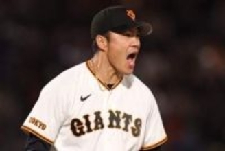 14年目の初が「奇跡ですごい」　巨人ベテランの妙技に驚嘆…来年は“不可能”で「面白すぎ」