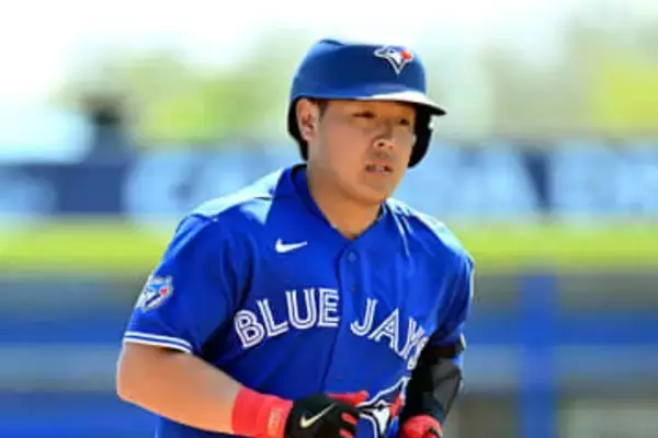 岡本和真、MLBで“規格外”の飛距離「漫画すぎる」　衝撃131m弾にファン騒然「格が違う」