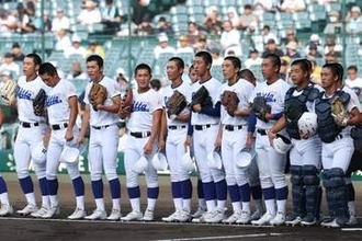 甲子園ユニで「センスある」　好感殺到の“3文字”…英語じゃない左胸「最高にかわいい」