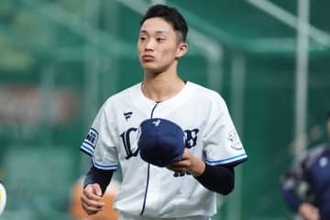 異国で無双する19歳「育成ってなんかのバグ」　ぶっちぎり0.59…圧倒的な“投手3冠”