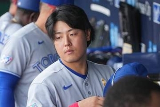 岡本和真、新人王争いは「不利に働くかも」　指揮官が懸念…覆せぬ「30」