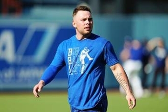 “色々あった”大谷翔平との一枚も　怒涛の1年終了…ド軍捕手が公開した手術後の姿