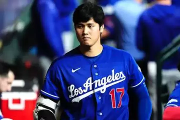 大谷翔平が試合前に“本音”？「元気じゃないですねぇ」　ロッカーで深くひと息…懸念される疲労