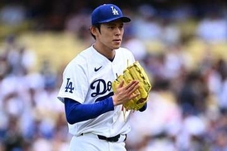 佐々木朗希、326日ぶり救援登板　最速161キロ、1回を2K無失点…本拠地歓声、PS守護神も