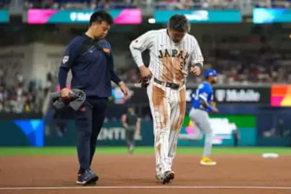 鈴木誠也は右膝の違和感…大会発表　初回に二盗試みて負傷→守備から交代、侍Jに激震