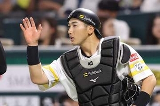 「軌道がわからない」　移籍直後ならでは…最強捕手コンビが語る山本祐大の“適応力”