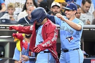 岡本和真にファン驚愕「オオタニって誰?」　球団SNSの投稿に溢れた称賛「史上最高の補強」