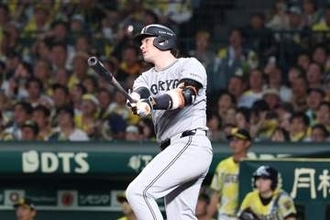才木粉砕の直前…「めっちゃ怖い」　巨人助っ人の行動に甲子園は戦慄「伏線だったな」
