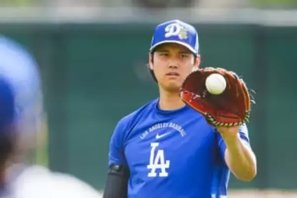 大谷翔平、ファン発見の「塗装」　由伸＆朗希との迫力ショットで…匂わせた“愛着”