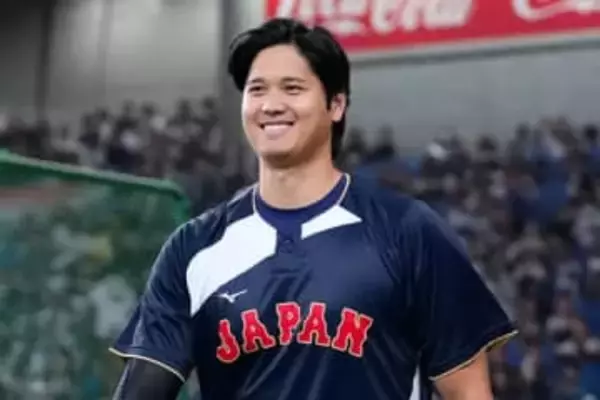 侍Jの円陣で…大谷翔平が「悪い顔しとるわ」　無茶振り暴露直後→見せた“ガン見”に爆笑