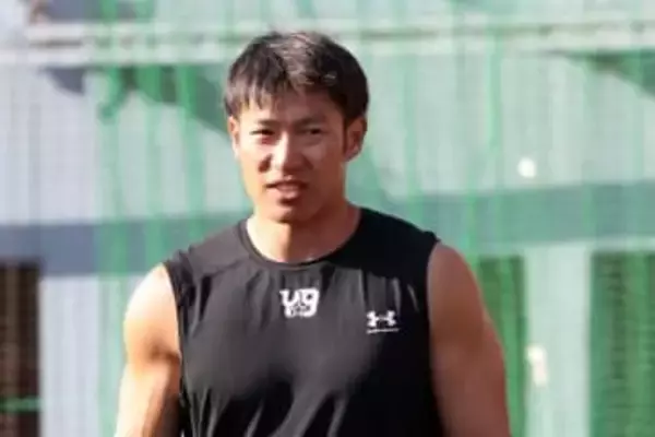 鷹・柳田悠岐にアクシデント　首の違和感で侍J戦欠場…軽症強調も球場離れる