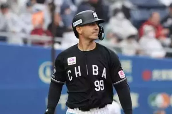 ロッテ戦で前代未聞の珍プレー　コーチにまさかの“飛び火”…ファン爆笑「何が起きたの!?」