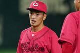 「広島が矢野を抹消　今季打率.167…巨人・吉川が復帰、リチャード抹消　17日の公示」の画像1