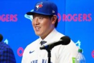 岡本和真に異例の神対応　Bジェイズが3時間半で“3本”…新人の開幕前に見せた心意気