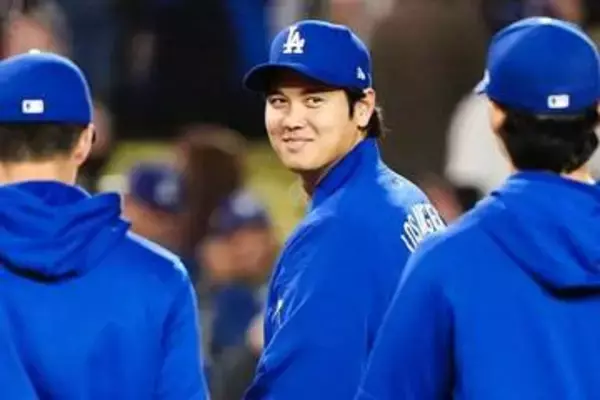 大谷翔平に届けた「17枚」　8本目のスタンバイ宣言も…日本企業が“前倒し”で託した願い