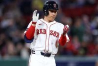 早朝5時、日本人打者の報告に「きたー」「おぉっ!!」　飛行機を背に豪華共演が「激熱」