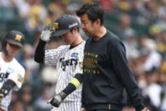 首位阪神に衝撃…死球の近本光司を抹消　防御率8.23の日本ハム・有原航平も、27日公示