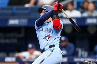 岡本和真、2戦連発の22号3ラン　大谷に並ぶ日本人1年目記録…敵地騒然の豪快弾